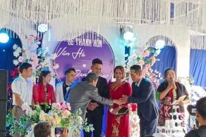 Chuyện chưa kể về đám cưới đồng tính nam đầu tiên tại miền núi Nghệ An