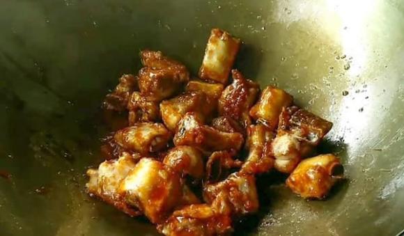 sườn xào chua ngọt, món ngon từ sườn, món ngon mỗi ngày