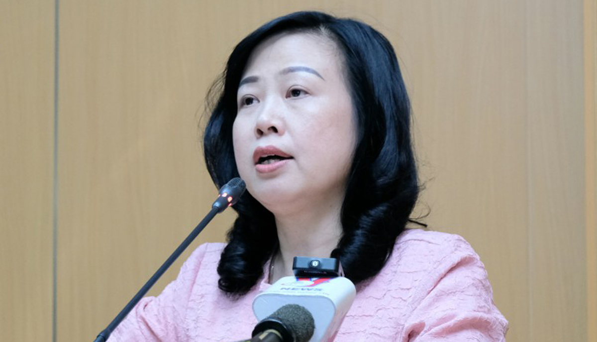 Quyền Bộ trưởng Y tế: 'Nguy cơ dịch chồng dịch'