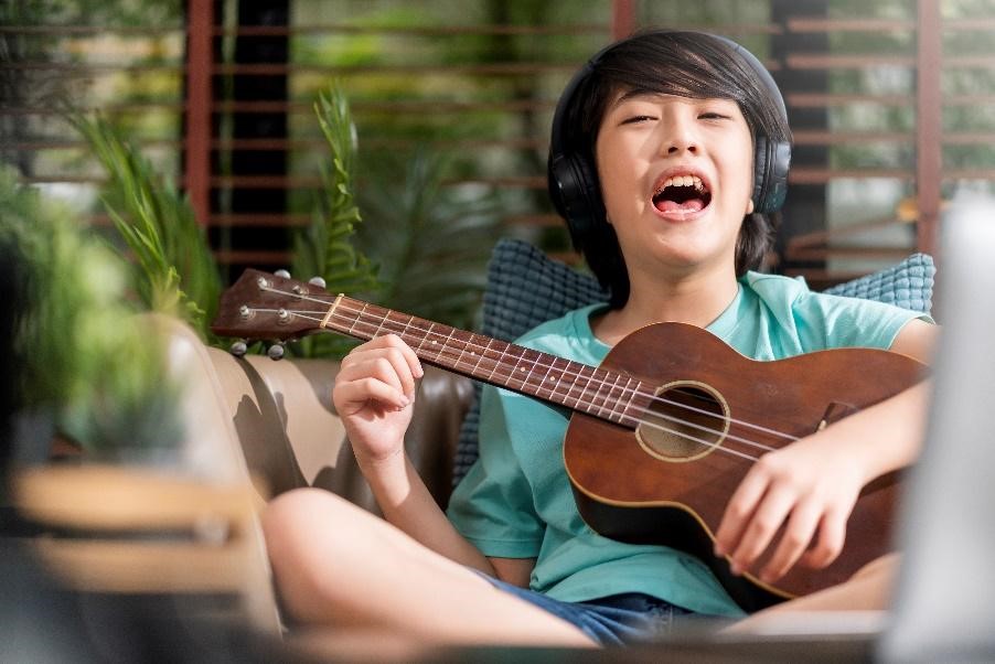 Những dấu hiệu nhận biết trẻ có năng khiếu âm nhạc
