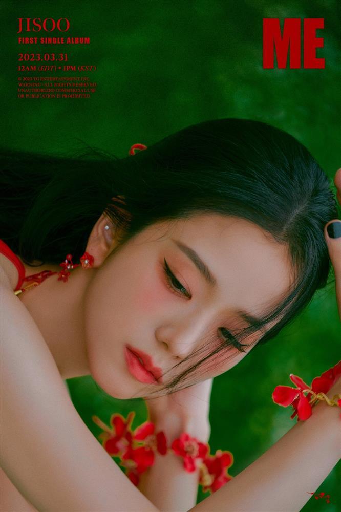 Jisoo khoe visual tràn màn hình, hé lộ tên album chuẩn gu YG