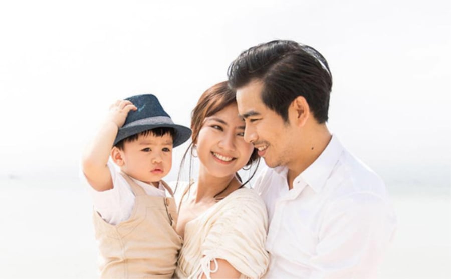 Showbiz 18/7: Ngọc Lan tiết lộ thoả thuận với chồng cũ sau ly hôn,  Bích Phương khóa môi Isaac