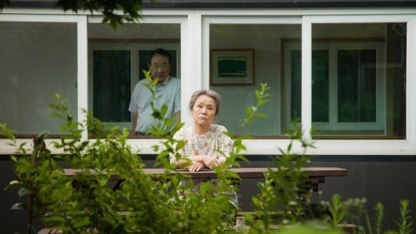 Nỗi lòng cha mẹ chiều 30 Tết