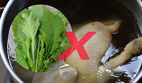 Canh rau cải nấu nước luộc gà: Ngon miệng nhưng hại sức khoẻ, cần bỏ ngay