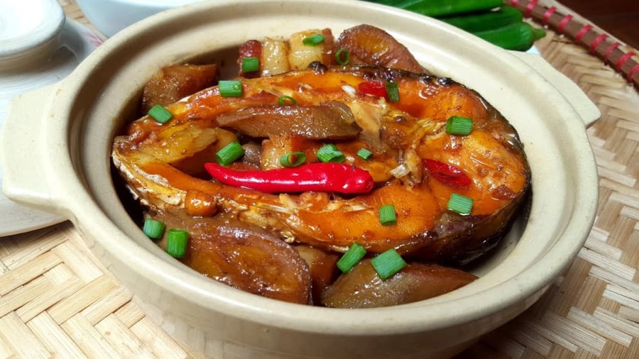 Kho cá thêm cách này thơm ngon chắc thịt, hết sạch mùi tanh