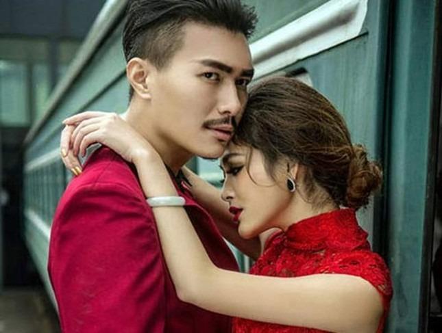 Đại gia lặn mất tăm khi cô bồ cưng như nữ hoàng sinh con gái